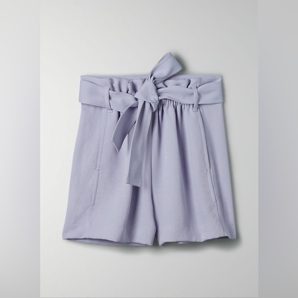 Aritzia “New Paperbag Short” *NWT